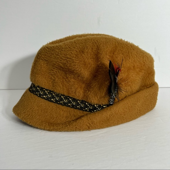 Vintage Flapper Style Cloche Hat 